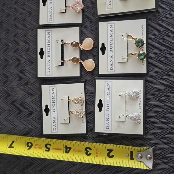 DANA BUCHMAN BRAND WOMEN'S FASHION JEWELRY BUNDLE OF 8 PAIRS OF PIERCED โฆ - Picture 12 of 14